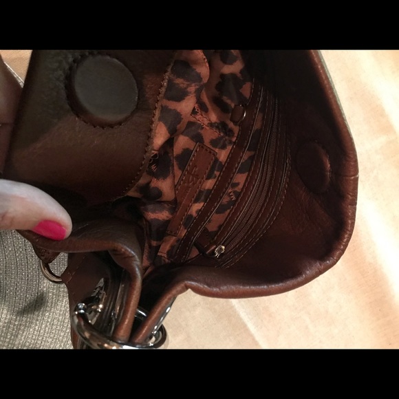 B. Makowsky- brown soft leather purse - Picture 3 of 7